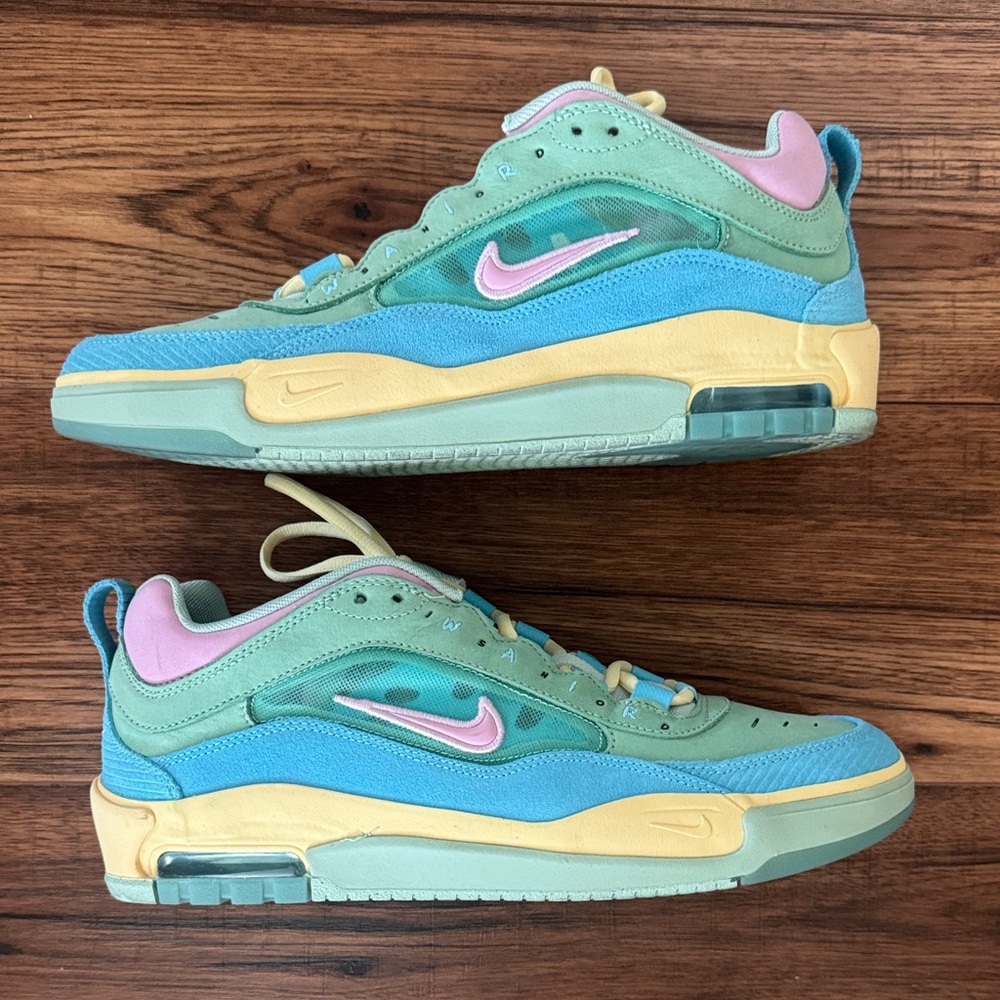 Nike Air Max ISHOD QS Pastel Sneakers with Pink and Blue Accents sz: 11.5